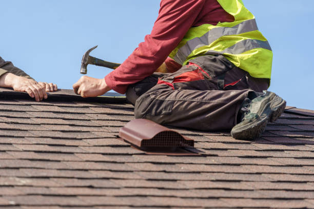 Best Emergency Roof Repair  in Middleport, NY